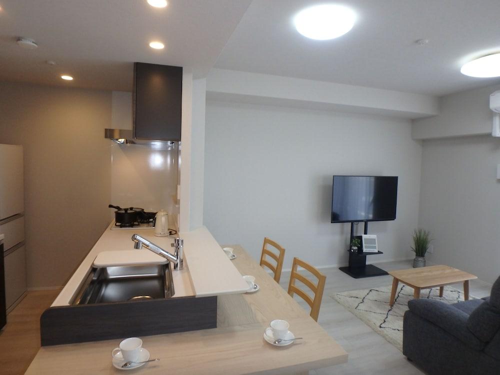 buransiera naha akebono puremisuto 1009