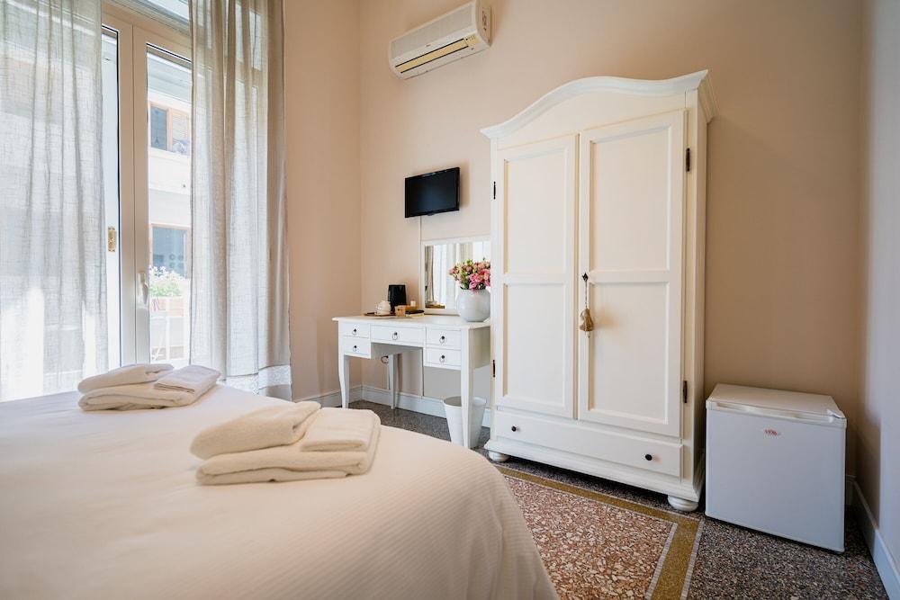Joy's BnB Ortigia