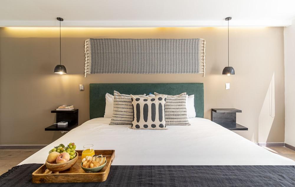 Villa Socrates by Kukun