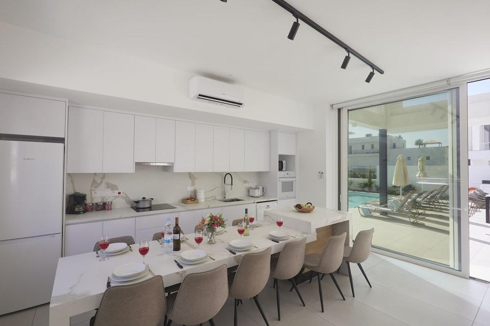 Ayia Napa Kube Villa Kb2