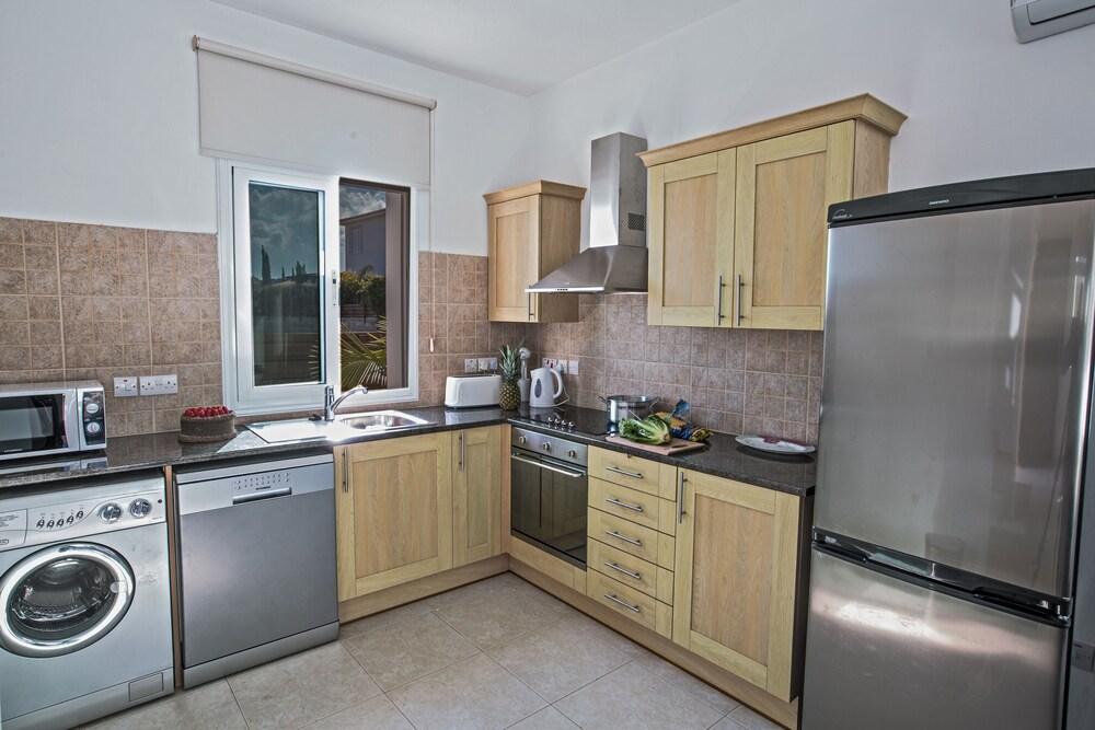 Protaras Holiday Villa Me25