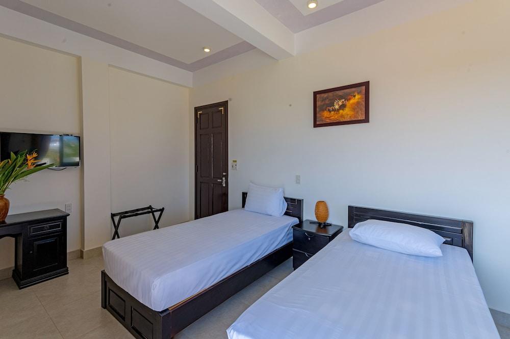 Hoi An Blue River Hotel