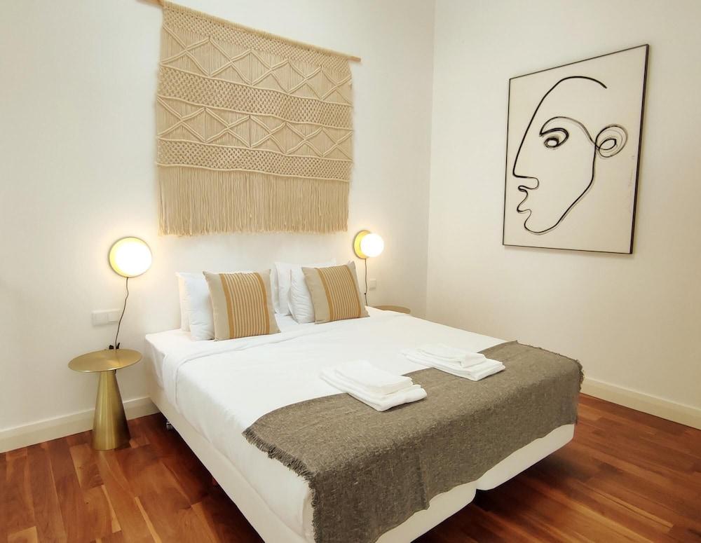 Vacation Time Apartment