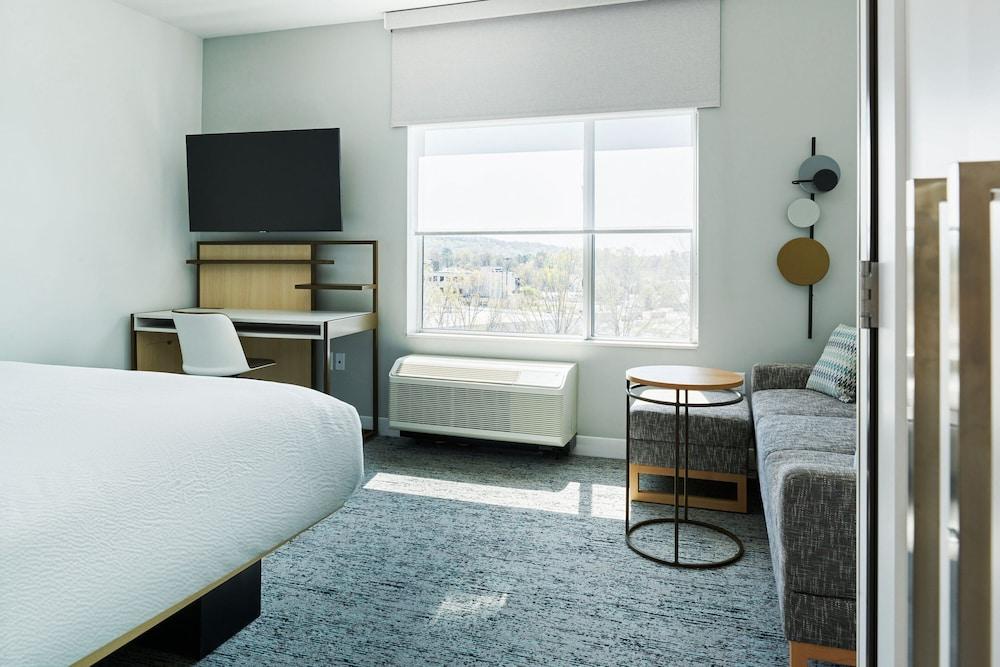Towneplace Suites by Marriott Hixson
