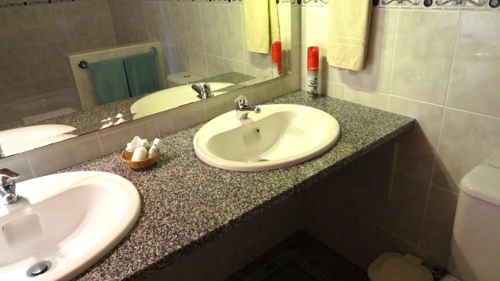 Casa das Flores by Portucasa