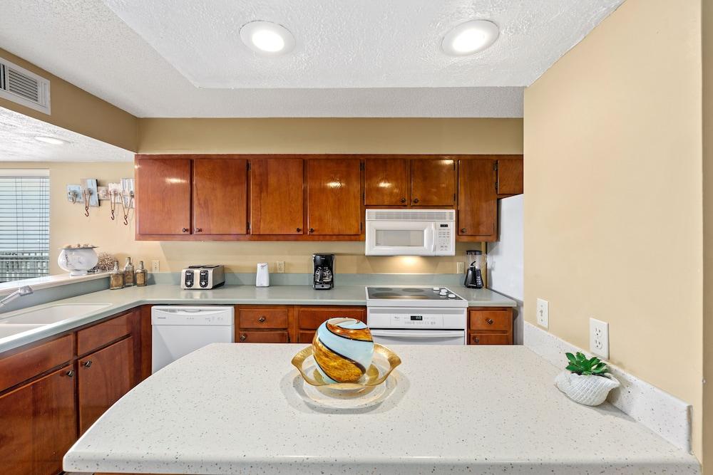 Breathtaking Views From Gulf Front 2 Bd / 3 Ba Townhome!