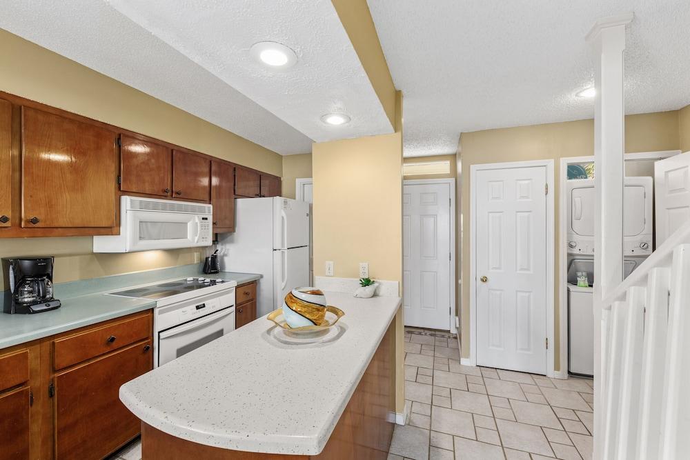 Breathtaking Views From Gulf Front 2 Bd / 3 Ba Townhome!