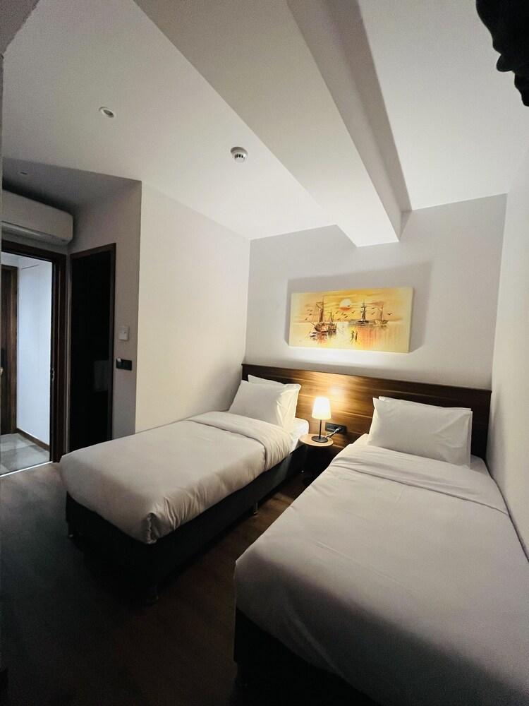 PALMERA HAGIA SOPHIA