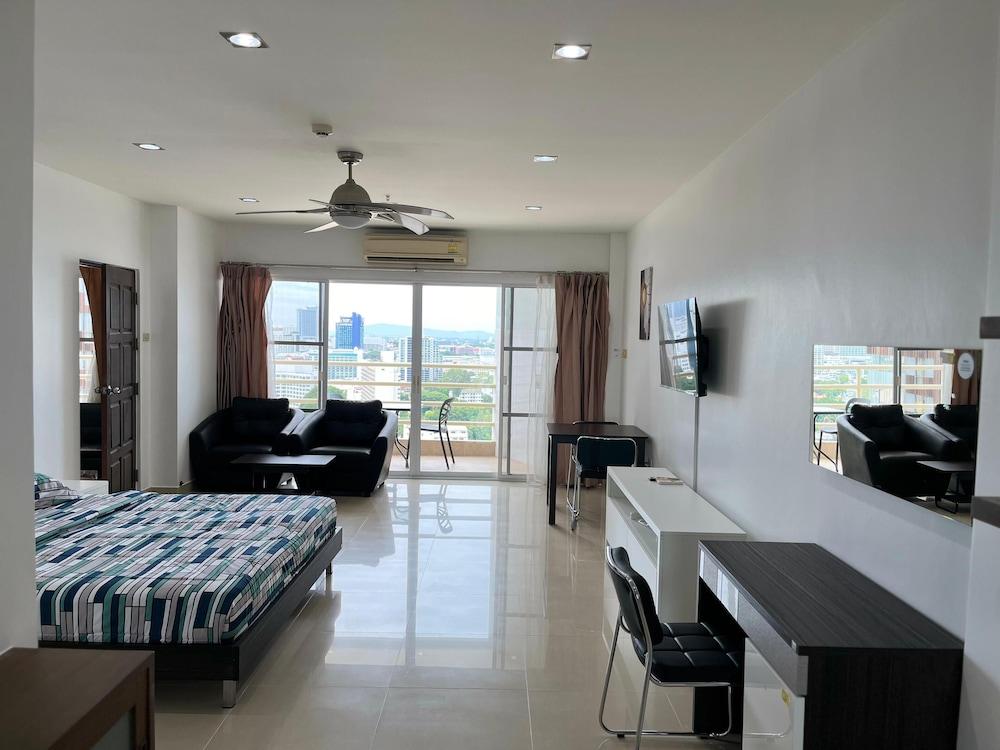 Condo Express View Talay 6