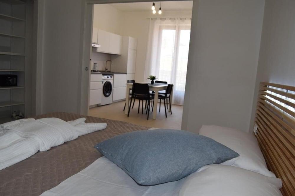 Domus Levante Holiday Home