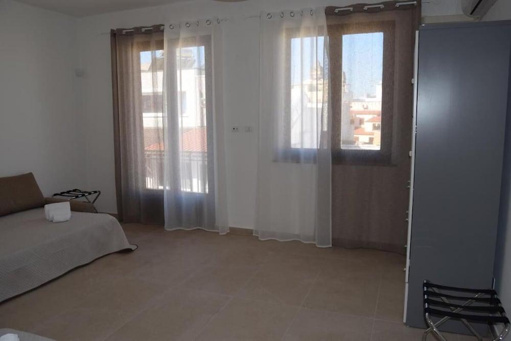 Domus Casa Vacanze Ponente