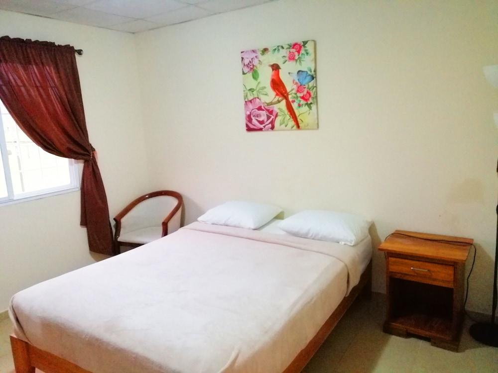 Hostal Victoria Volcán Chiriquí S. A.