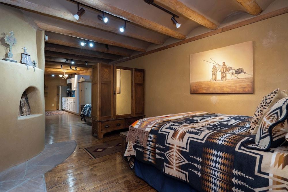 Casita Mariposa by Kokopelli Property Management