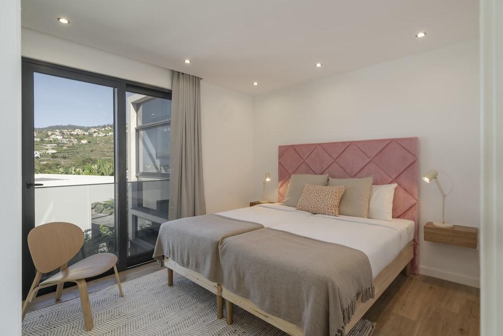 With Pool and Superb sea View - Villa Candelária