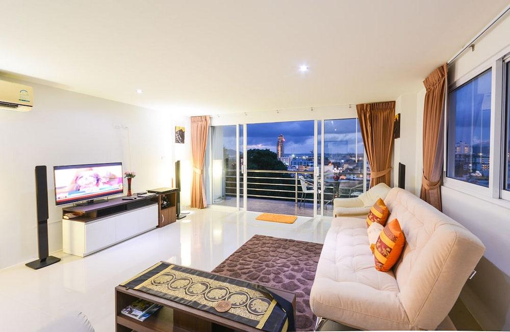 Beststayinphuket Poolview