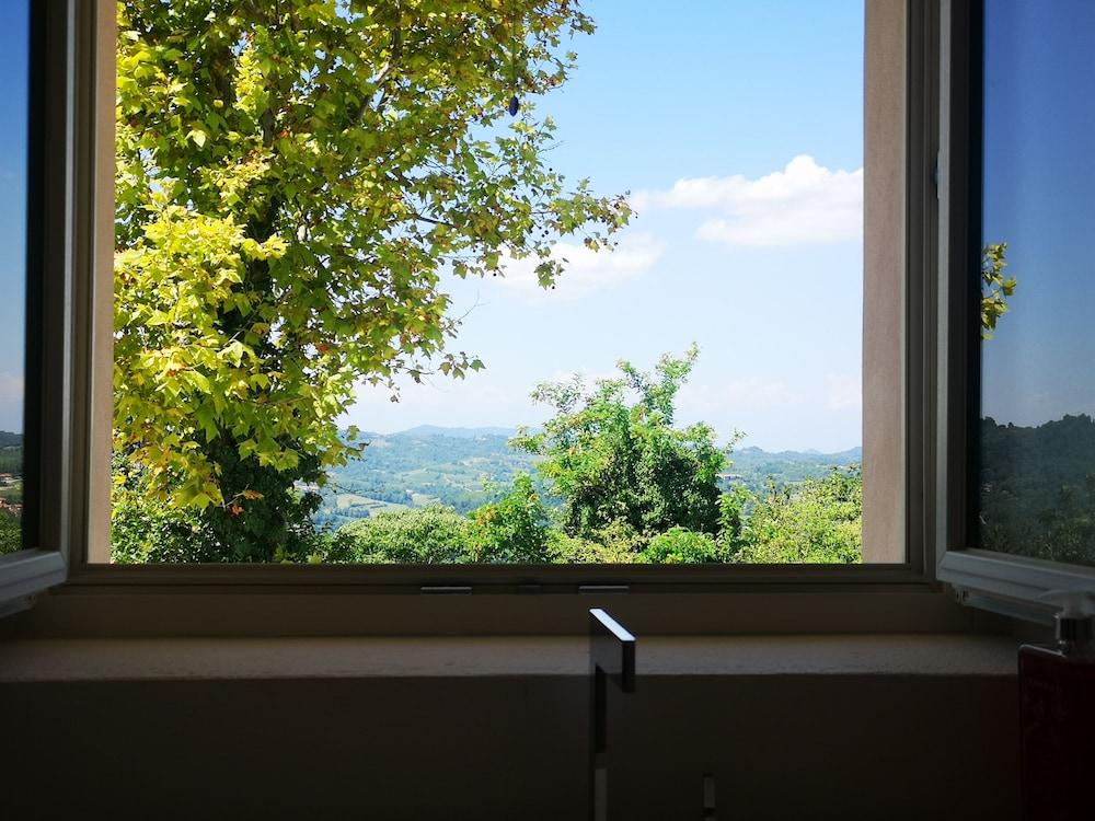 THERESA SULLA COLLINA