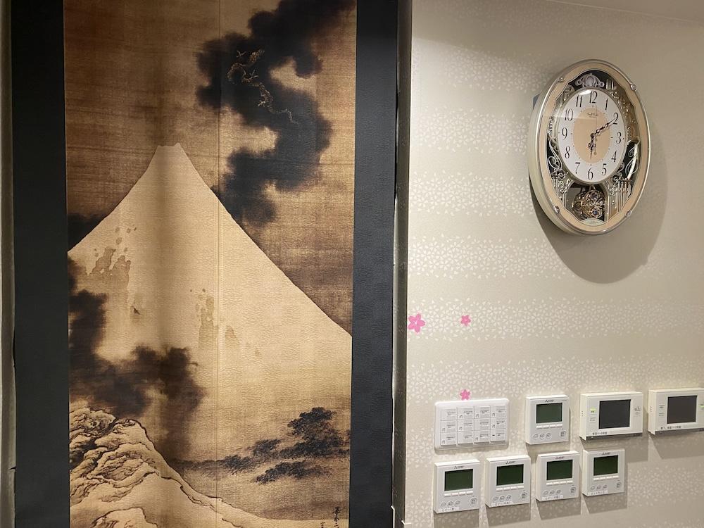 HOTEL WAKO Tokyo Tree View