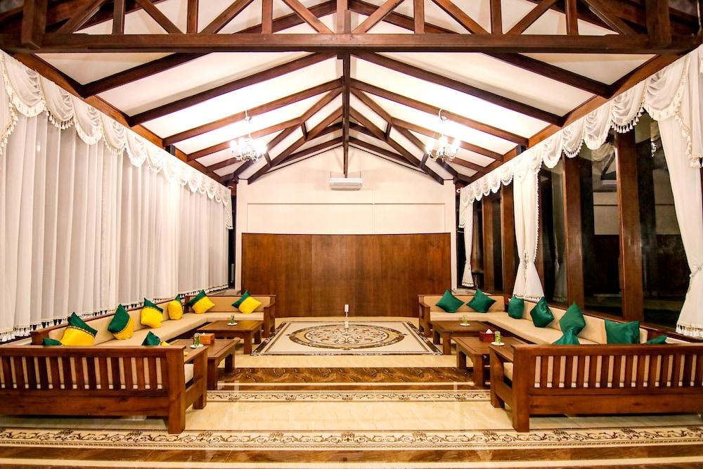 Gawyangyi Hotel & Resort