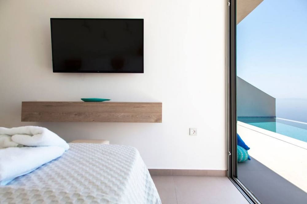 Syvota 07 Sunset 2B Agatha