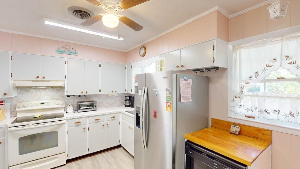 A Hidden Gem Duplex 2 Bedroom Duplex