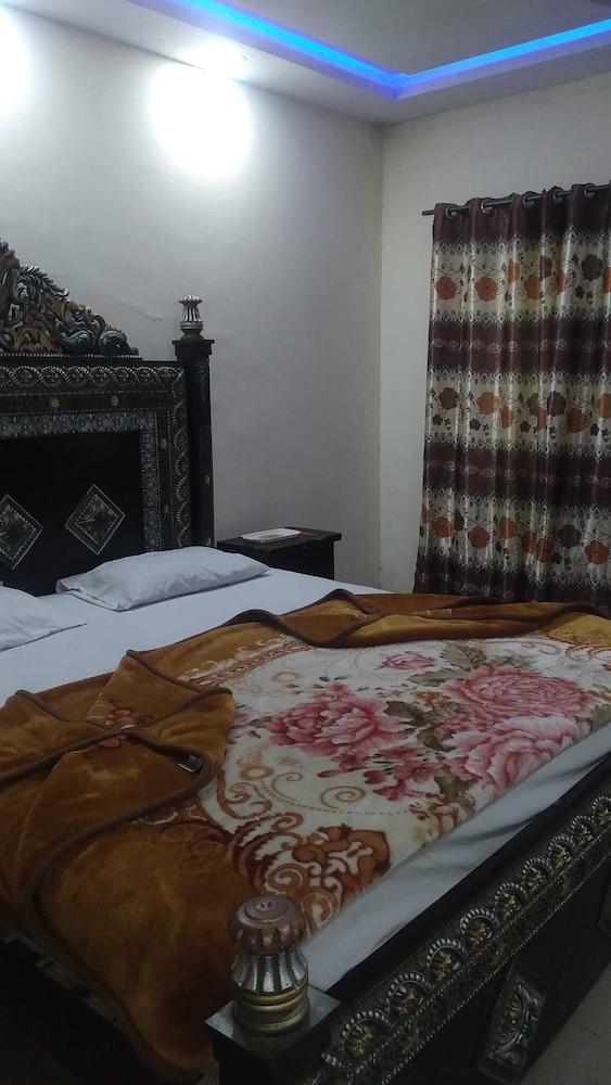 Lahore Palace Hotel Lahore