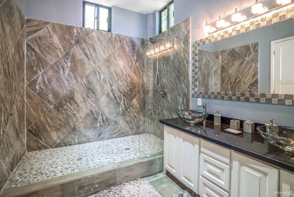 Kairos Villa - Luxury Ocean Front