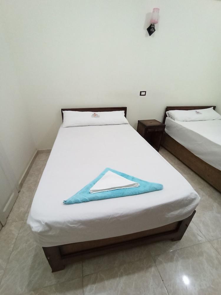 Al-Manara Hostel Siwa Oasis