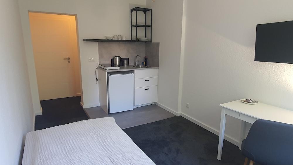 Davin City Apartments