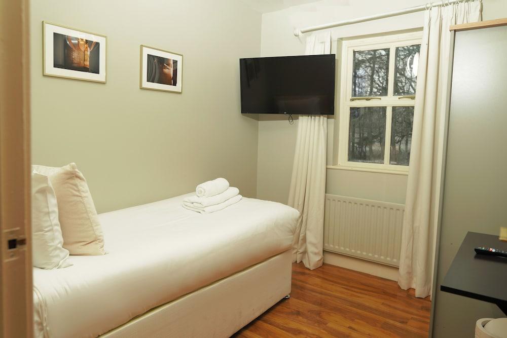 Colleton Cottage at Lovelady Shield