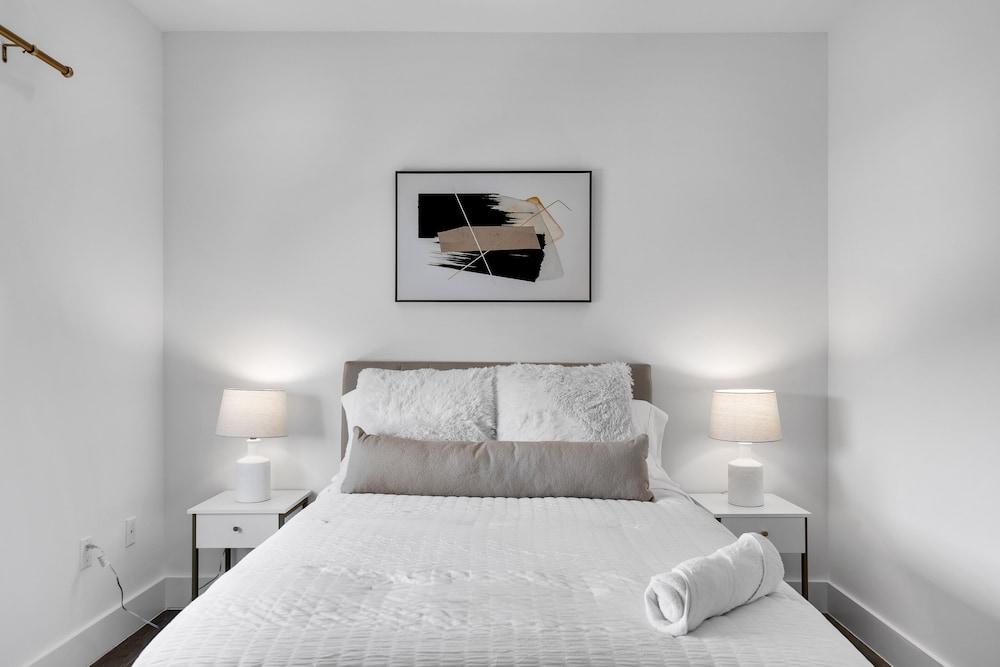 Casa Fico Bianco Modern Brickell Townhouse with Private Pool