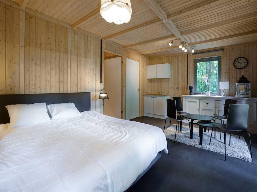 Renovated Farm With Heated Pool