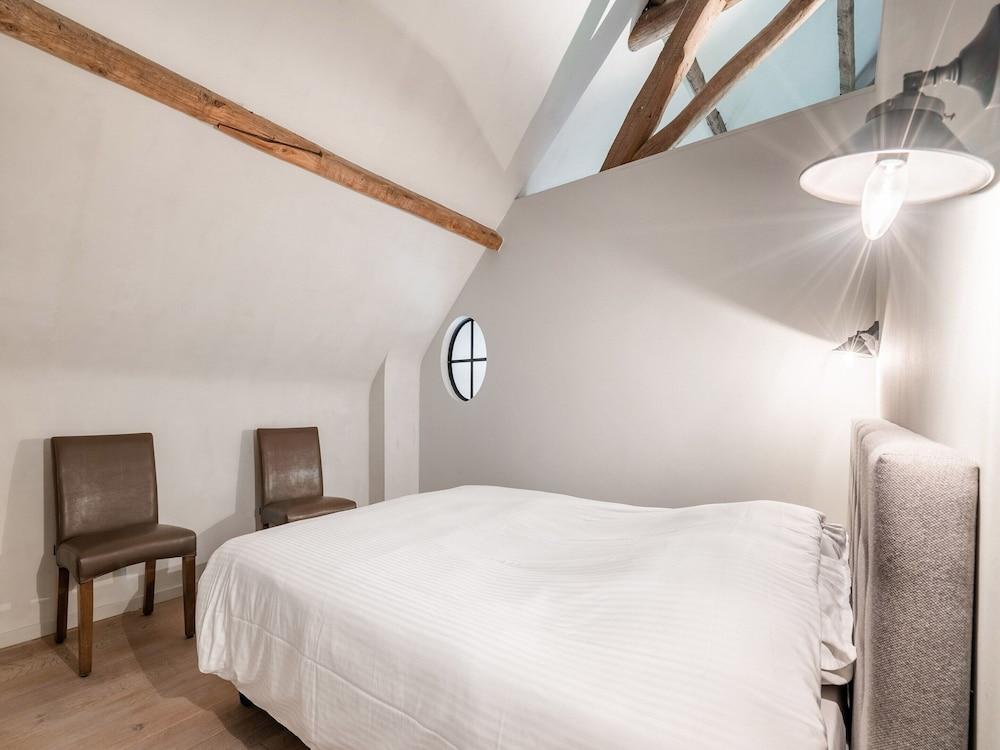 Beernem Countryside Home