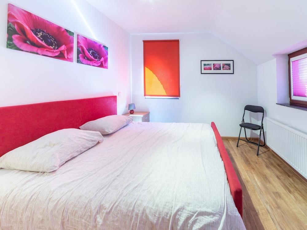 Holiday Home in Borlon With Terrace