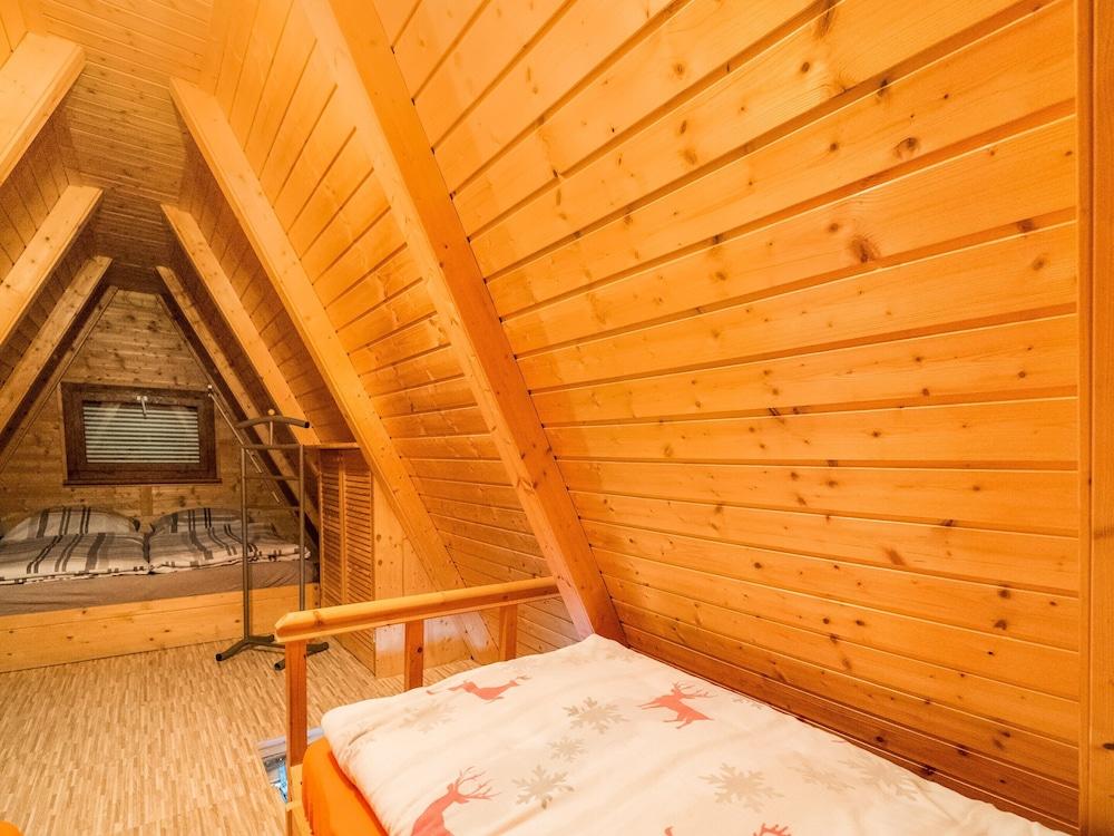 Cozy Forest Hideaway in Suhl