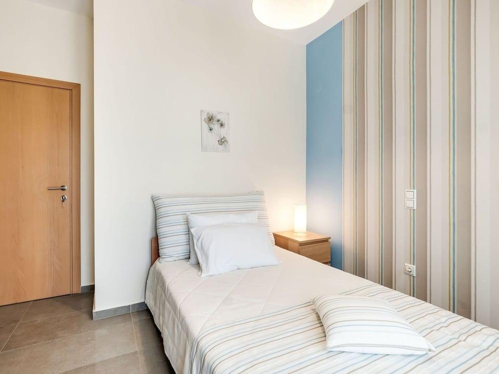 Villa in Crete With Stunning Views & Privacy