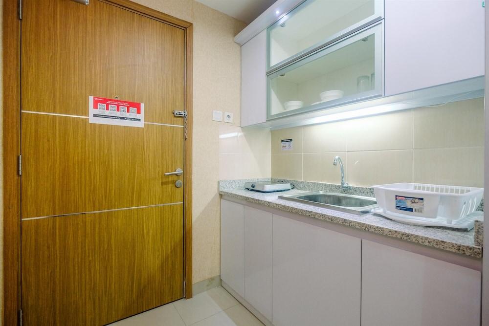 Fully Furnished With Luxury Design Studio The Oasis Apartment