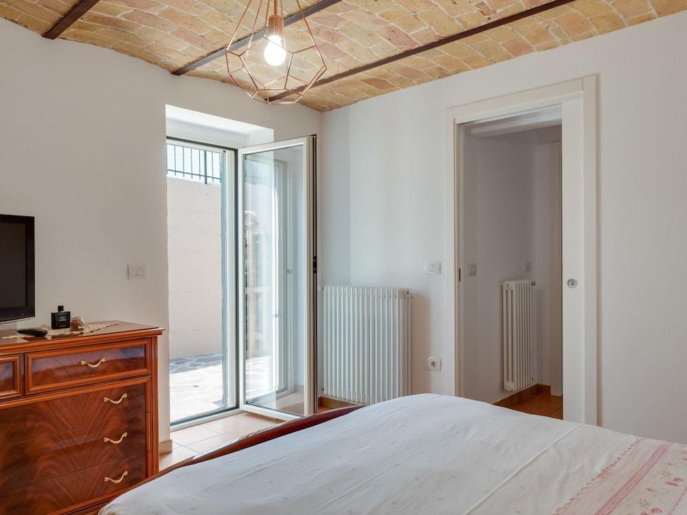 Belvilla by OYO Villa Intera 12 Pax