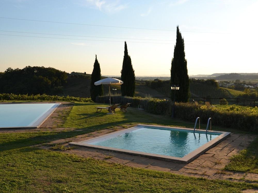 Belvilla by OYO Papavero