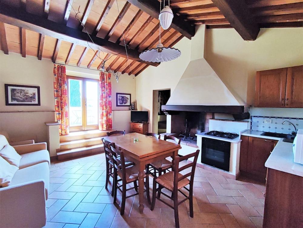 Elegant Escape in Tuscan