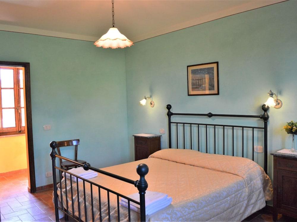 Tuscan Charm at Caliano Villa