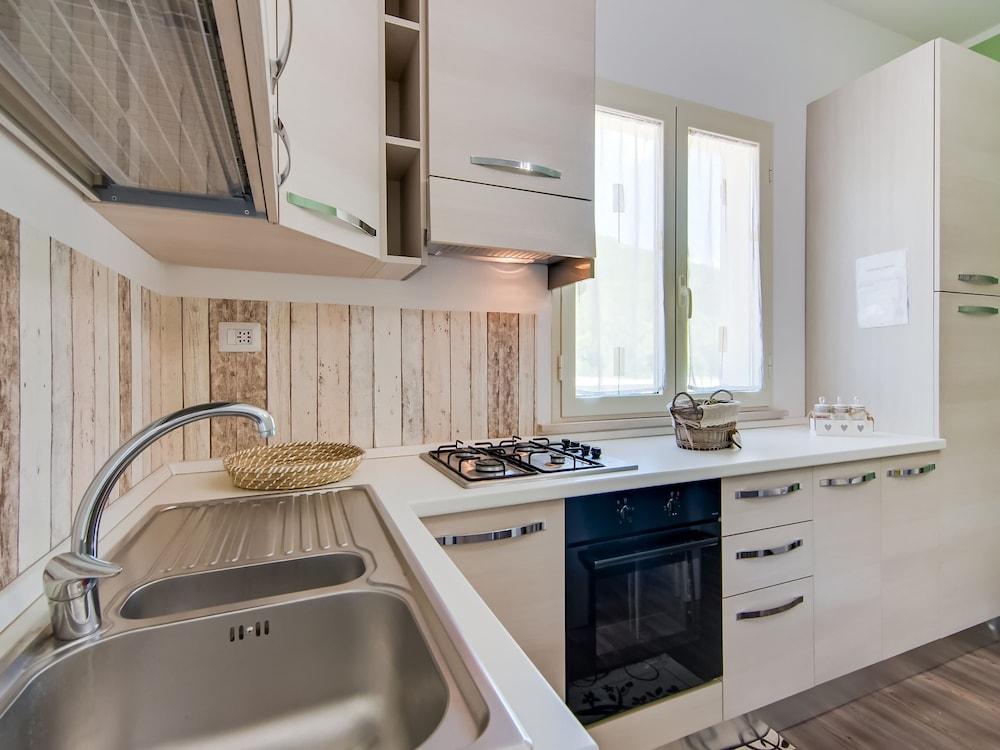 Villa in Borgo Pace With Private Pool