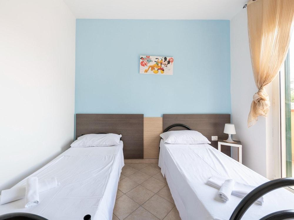 Villa With Pool in Paestum