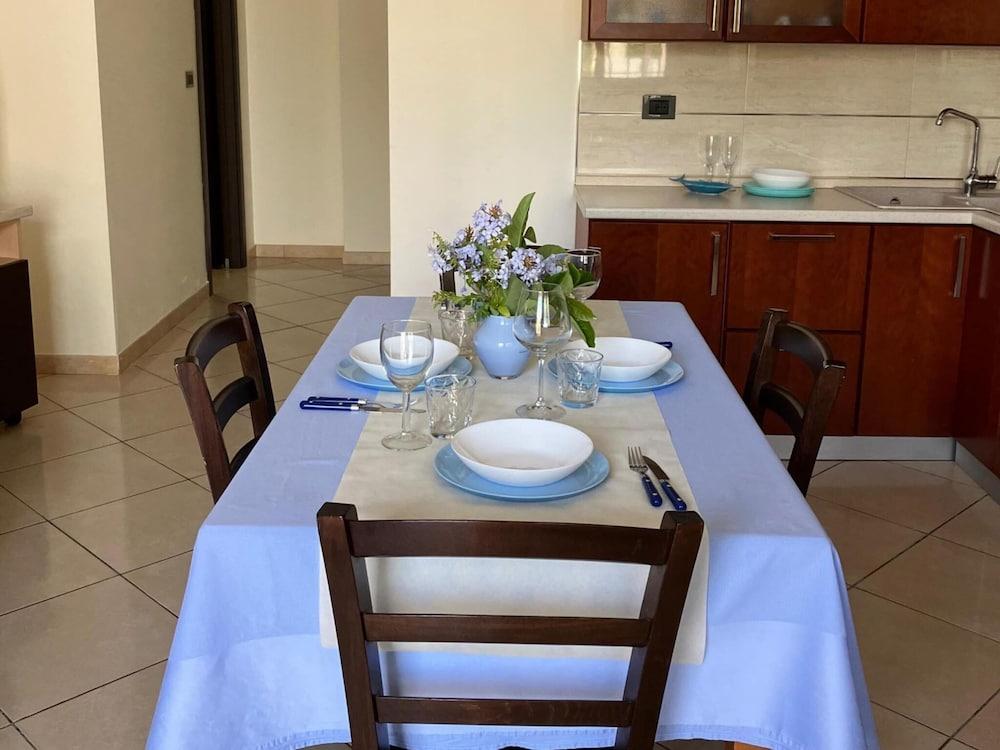 Cozy Apartment Near the Beach