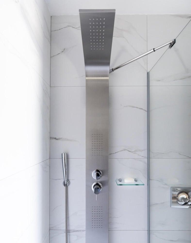 Mochlos Harbour View - 3 bed Villa With sea Views