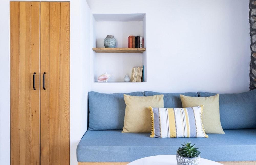 Mochlos Waterside - Romantic Waterside Studio