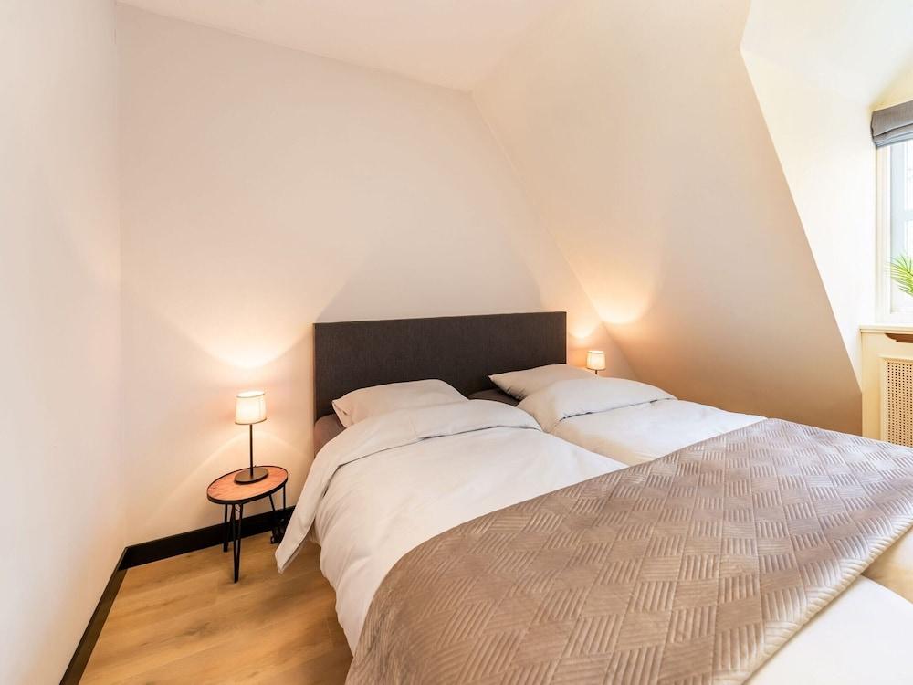 Beautiful Villa in Drunen With Private Heated Pool