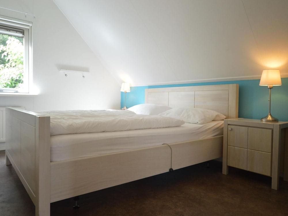 Fine Vacation Home Near Lemelerberg