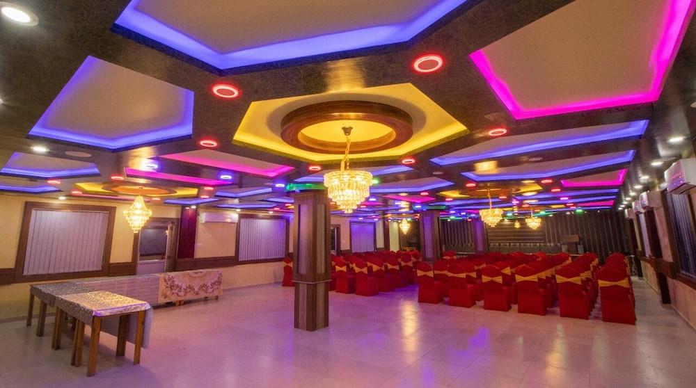 Water Kingdom Park & Resorts