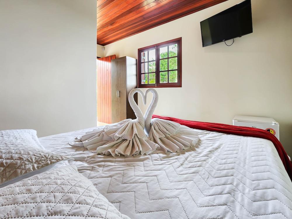 Pousada Araucária Village