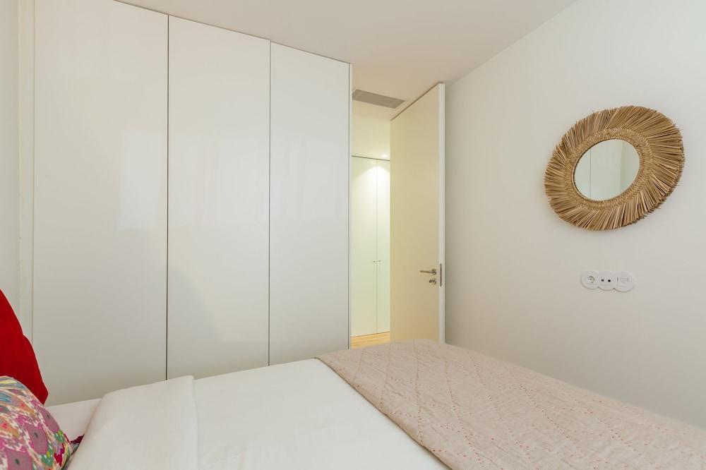 D&S - Lazaros Apartments